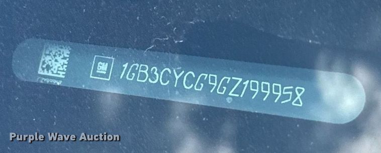 image for item EJ4804 2016 Chevrolet Silverado 3500HD utility bed pickup truck