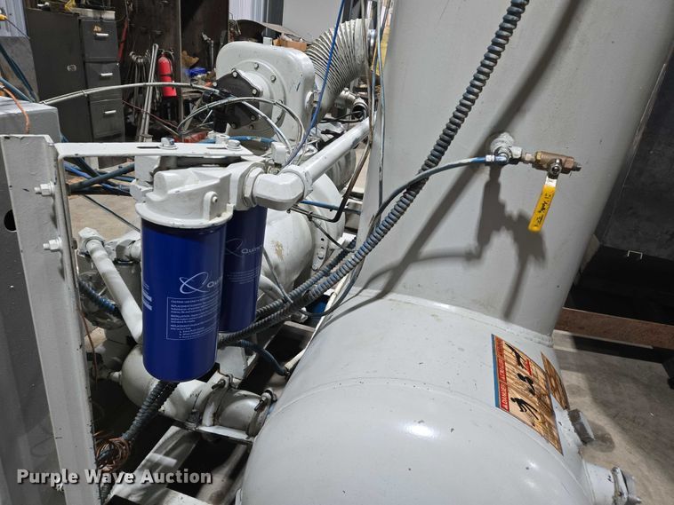 image for item EJ7585 Quincy  QSI-1000 air compressor