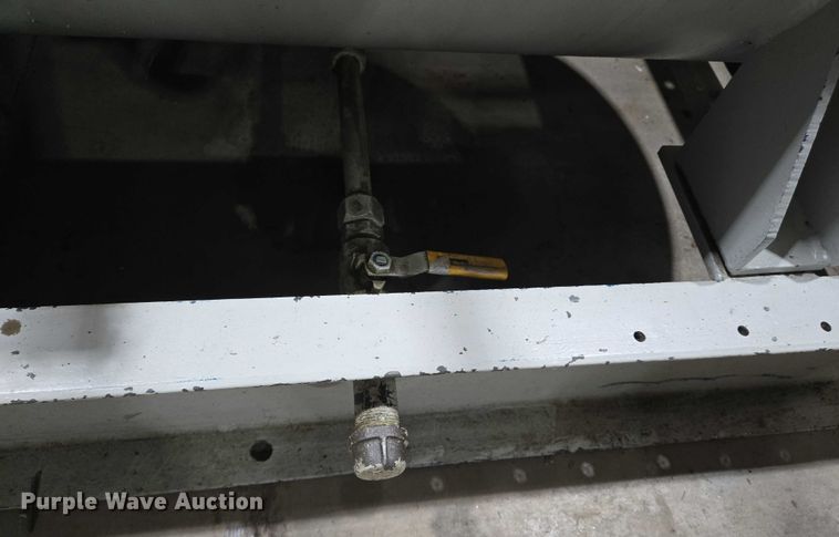 image for item EJ7585 Quincy  QSI-1000 air compressor