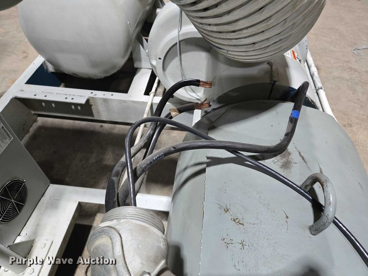 image for item EJ7585 Quincy  QSI-1000 air compressor