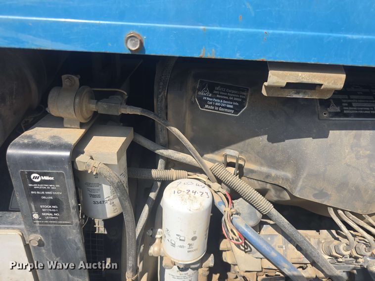 image for item EK5221 Miller Big Blue 500D welder/generator