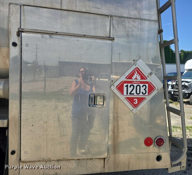 image for item EK5346 Almac Tank International Inc. fuel / lube bed 