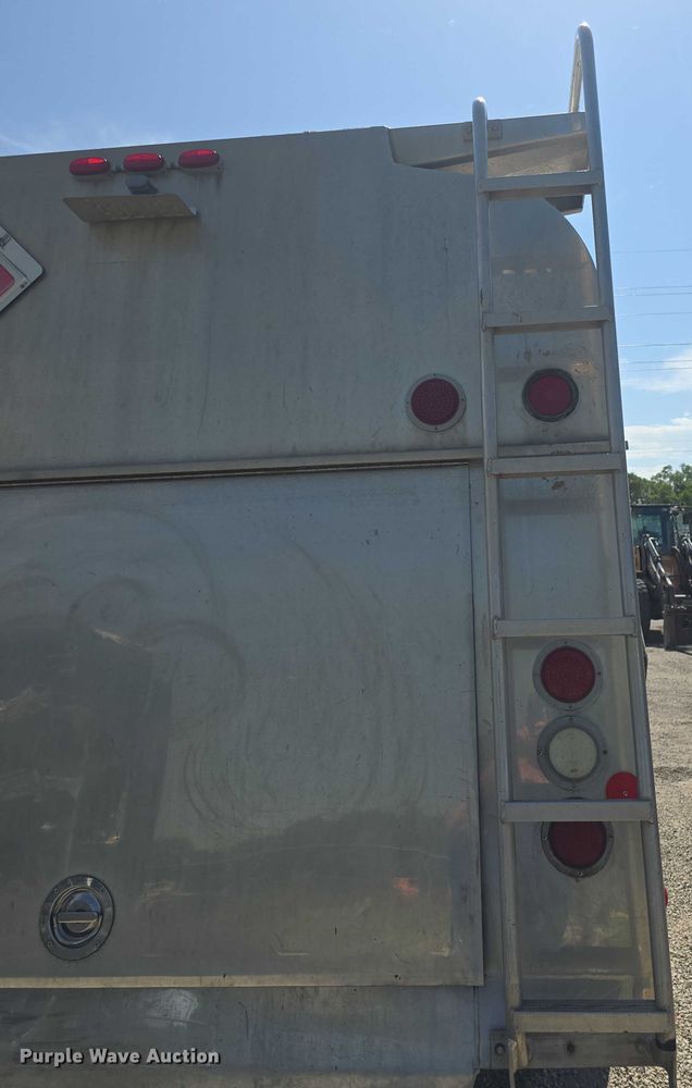 image for item EK5346 Almac Tank International Inc. fuel / lube bed 