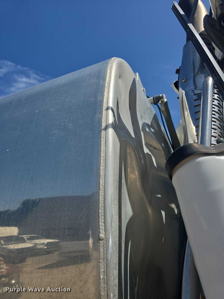 image for item EK5346 Almac Tank International Inc. fuel / lube bed 