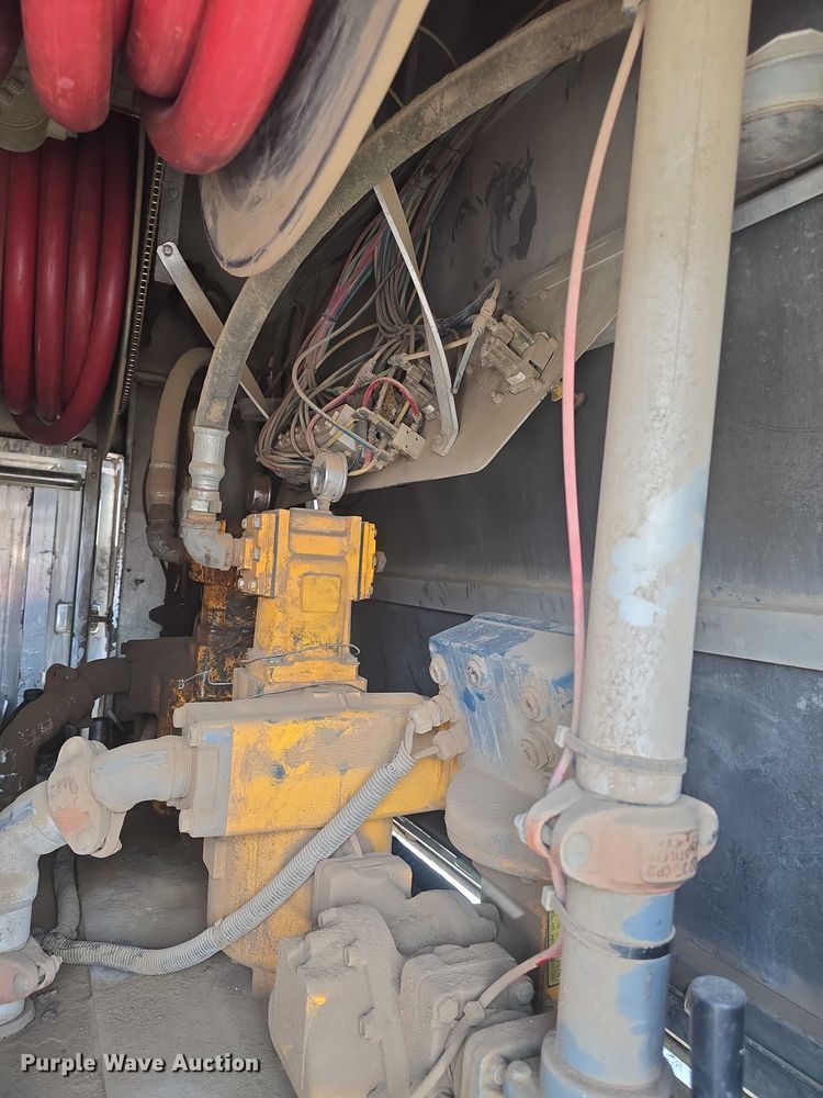 image for item EK5346 Almac Tank International Inc. fuel / lube bed 