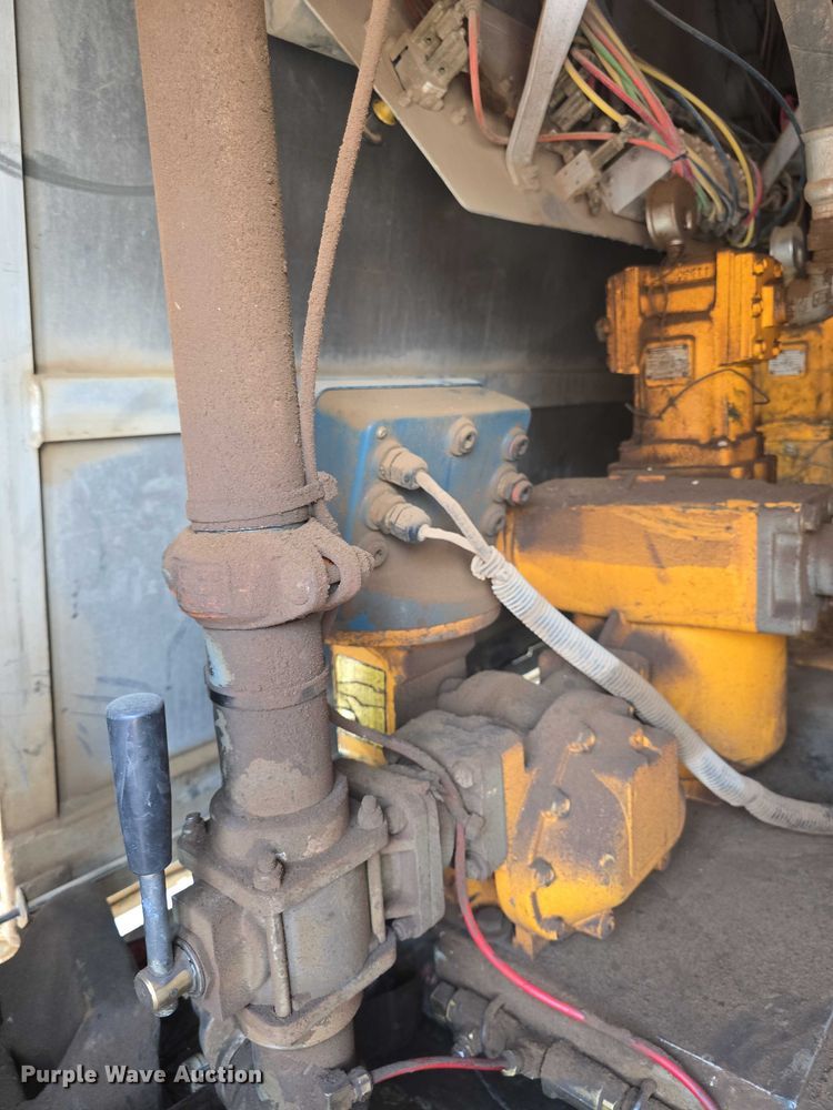 image for item EK5346 Almac Tank International Inc. fuel / lube bed 