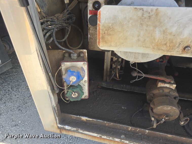 image for item EK5346 Almac Tank International Inc. fuel / lube bed 