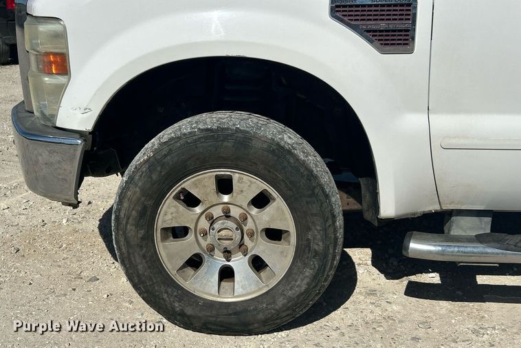 image for item EK8093 2008 Ford F250 Super Duty Lariat Crew Cab pickup truck