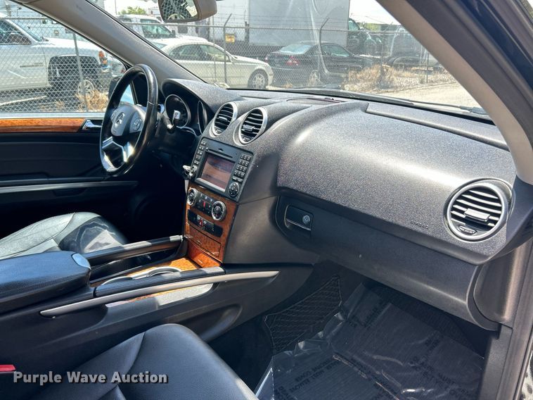 image for item EK8158 2009 Mercedes-Benz ML350 SUV