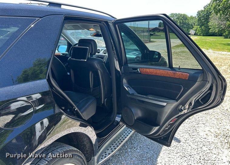 image for item EK8158 2009 Mercedes-Benz ML350 SUV