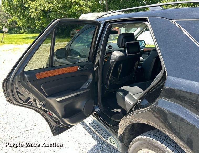 image for item EK8158 2009 Mercedes-Benz ML350 SUV