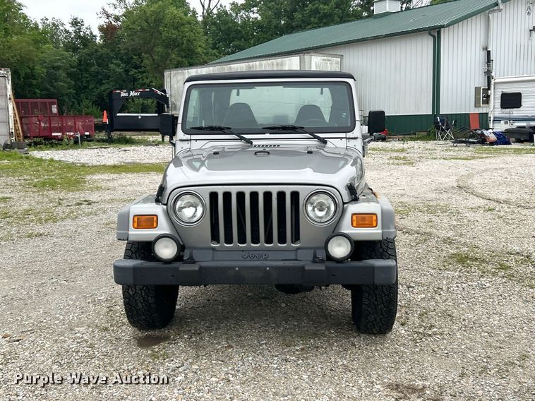 image for item EK8192 2002 Jeep Wrangler Sport SUV