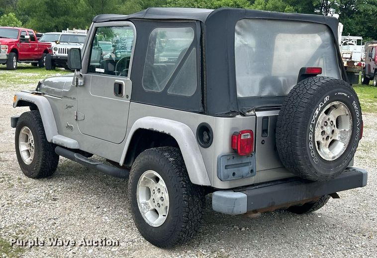 image for item EK8192 2002 Jeep Wrangler Sport SUV