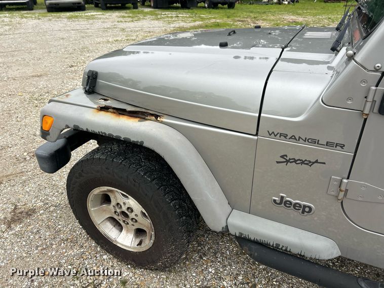 image for item EK8192 2002 Jeep Wrangler Sport SUV