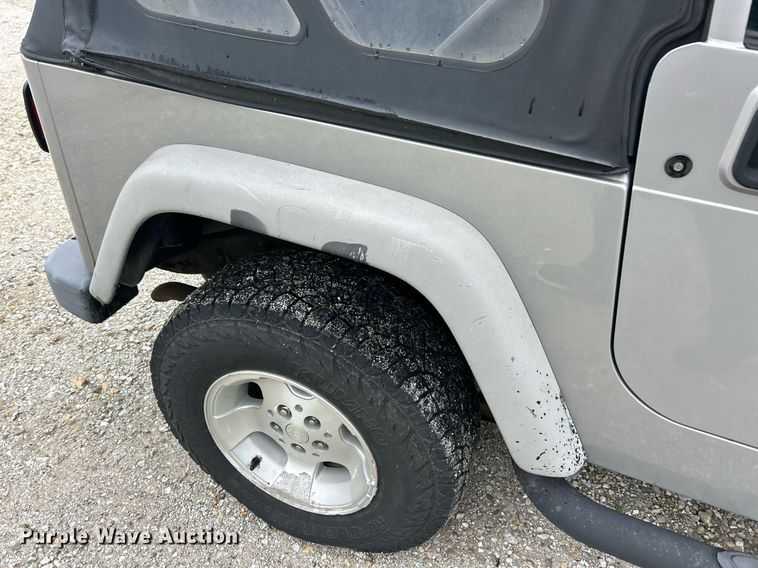 image for item EK8192 2002 Jeep Wrangler Sport SUV