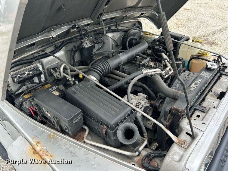 image for item EK8192 2002 Jeep Wrangler Sport SUV