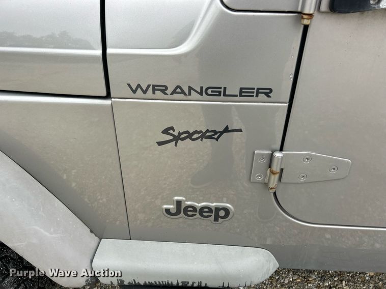 image for item EK8192 2002 Jeep Wrangler Sport SUV