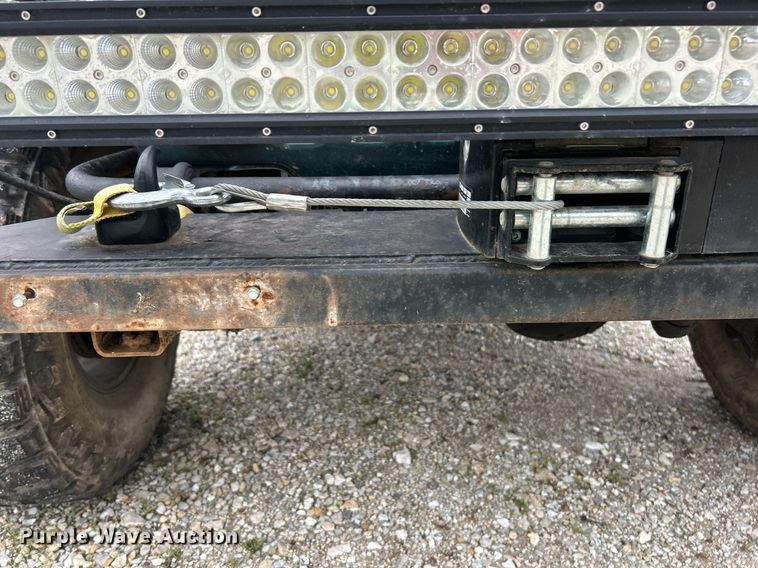 image for item EK8193 2000 Jeep Wrangler Sahara SUV