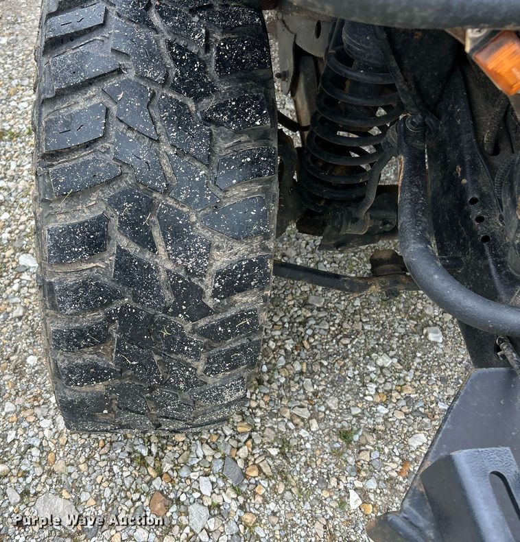 image for item EK8193 2000 Jeep Wrangler Sahara SUV