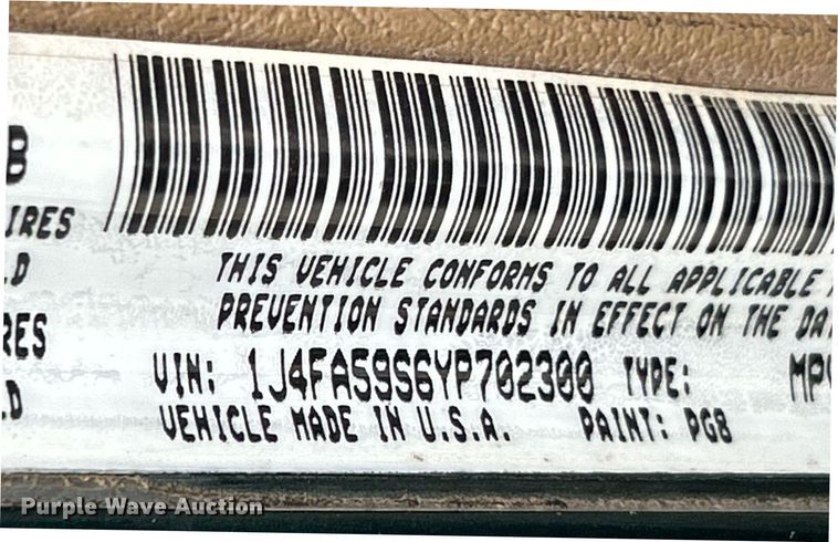 image for item EK8193 2000 Jeep Wrangler Sahara SUV