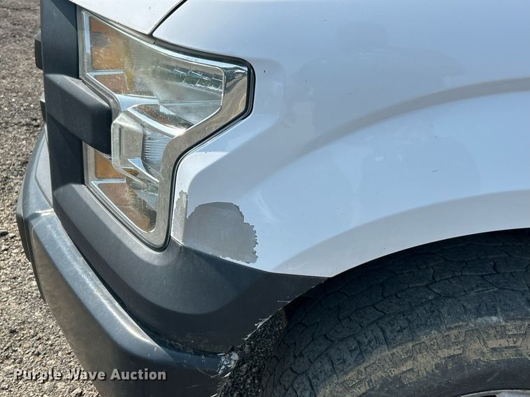 image for item EK8207 2015 Ford F150 XL SuperCab pickup truck