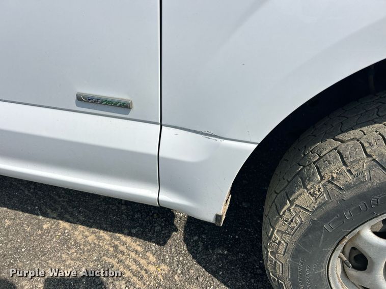 image for item EK8207 2015 Ford F150 XL SuperCab pickup truck