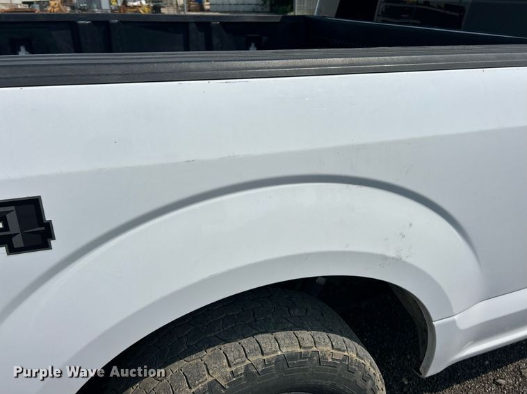 image for item EK8207 2015 Ford F150 XL SuperCab pickup truck