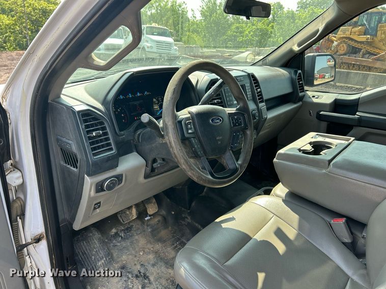 image for item EK8207 2015 Ford F150 XL SuperCab pickup truck