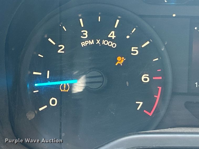 image for item EK8207 2015 Ford F150 XL SuperCab pickup truck