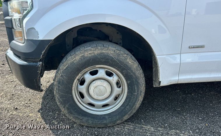 image for item EK8207 2015 Ford F150 XL SuperCab pickup truck