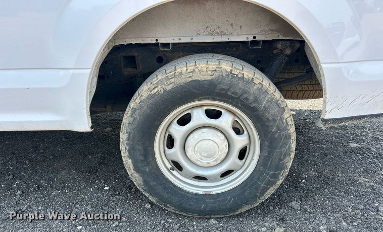 image for item EK8207 2015 Ford F150 XL SuperCab pickup truck