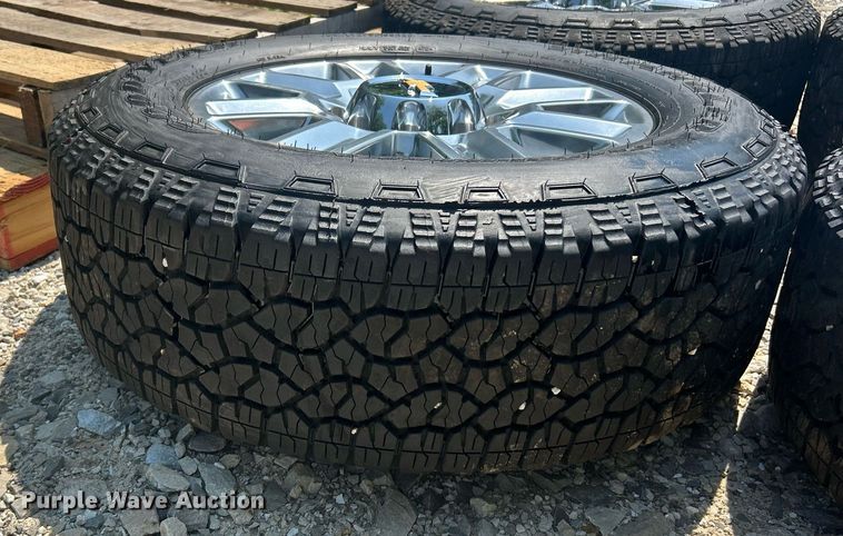 image for item EK8212 (4) 275/65/20 Goodyear Wrangler tires and wheels