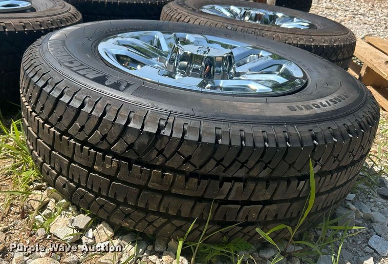 image for item EK8213 (4) 265/70/18 Michelin LTxA/TA tires and wheels