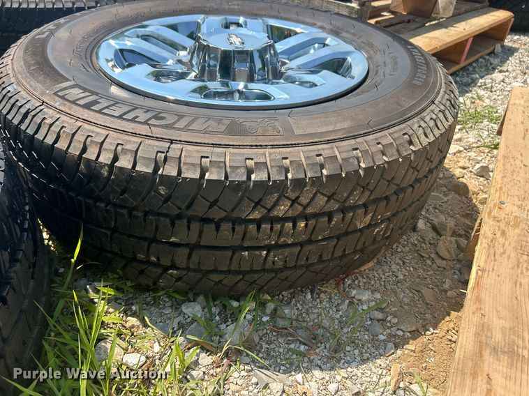 image for item EK8213 (4) 265/70/18 Michelin LTxA/TA tires and wheels