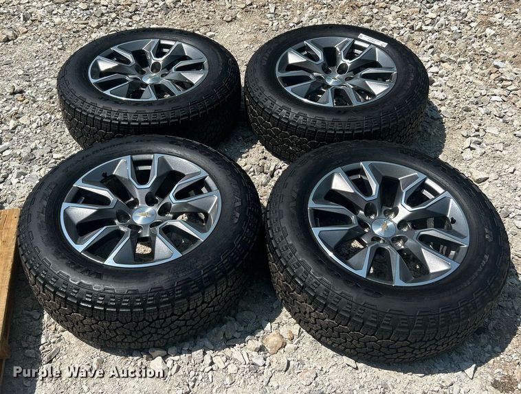 image for item EK8214 (4) 275/60R20 Goodyear Wrangler tires and wheels