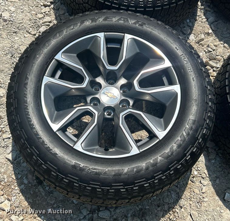 image for item EK8214 (4) 275/60R20 Goodyear Wrangler tires and wheels