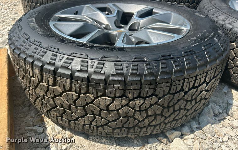image for item EK8214 (4) 275/60R20 Goodyear Wrangler tires and wheels