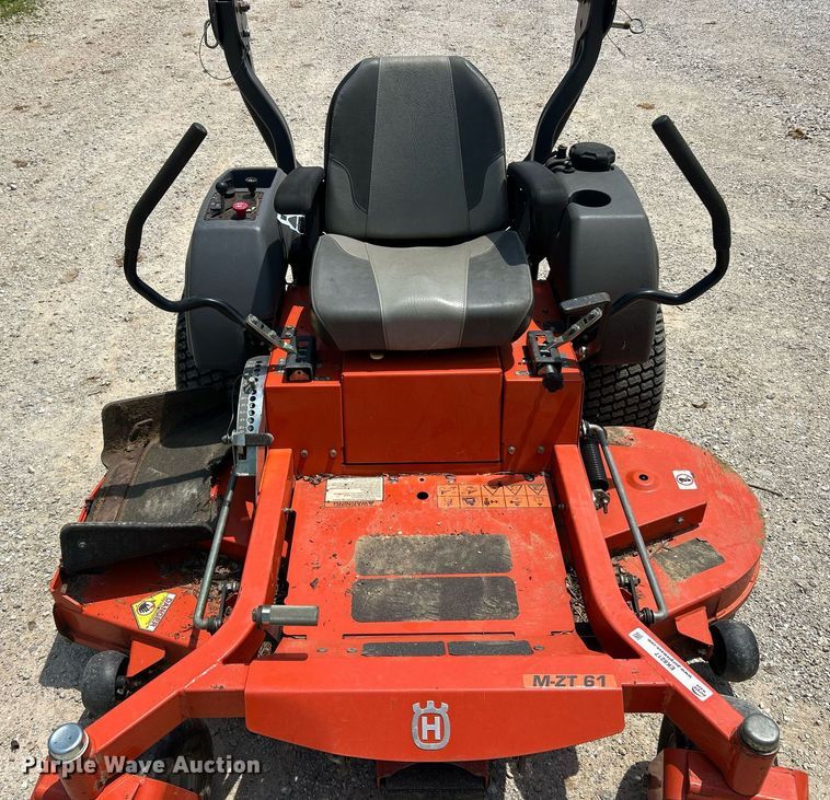 image for item EK8217 Husqvarna M-ZT 61 ZTR lawn mower