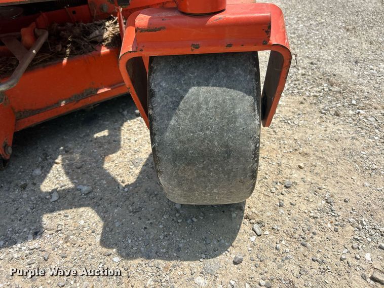 image for item EK8217 Husqvarna M-ZT 61 ZTR lawn mower