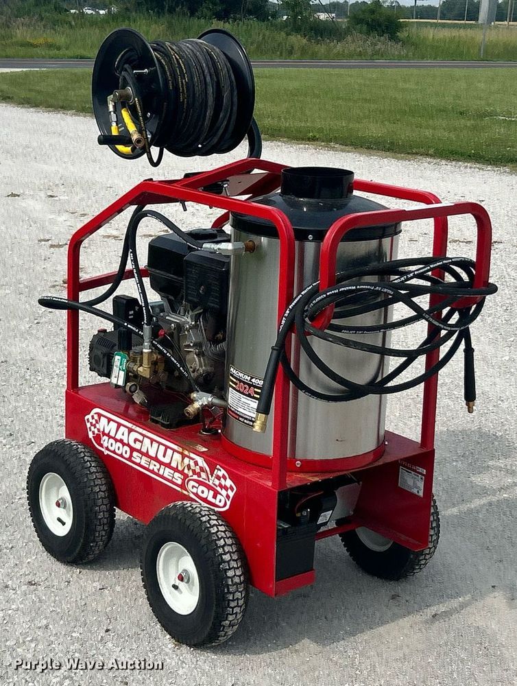 image for item EK8221 2024 Magnum 4000 GS18 pressure washer