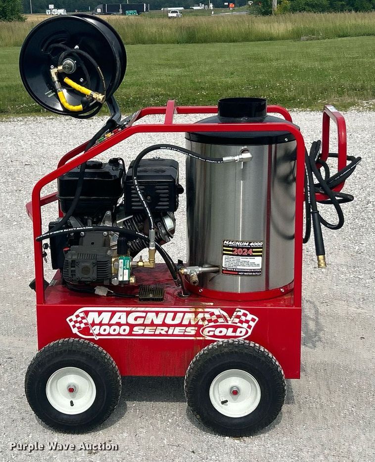image for item EK8221 2024 Magnum 4000 GS18 pressure washer
