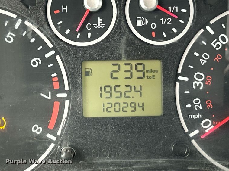 image for item EK8227 2012 Ford Transit Connect van