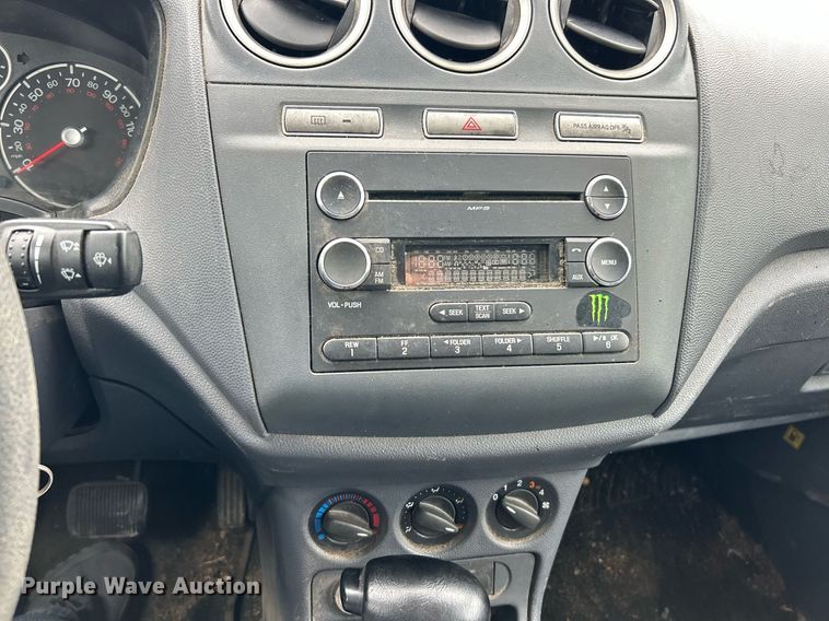 image for item EK8227 2012 Ford Transit Connect van