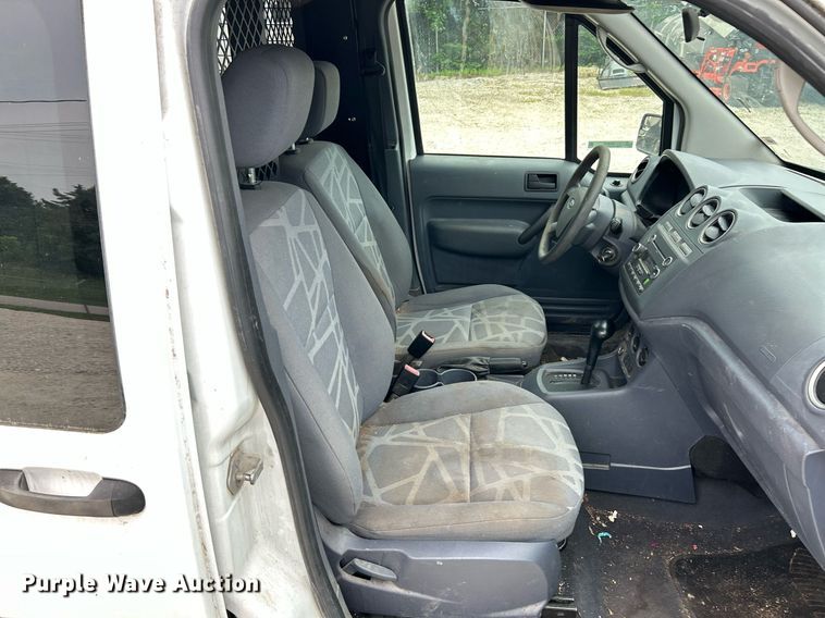 image for item EK8227 2012 Ford Transit Connect van