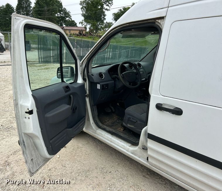 image for item EK8228 2013 Ford Transit Connect van