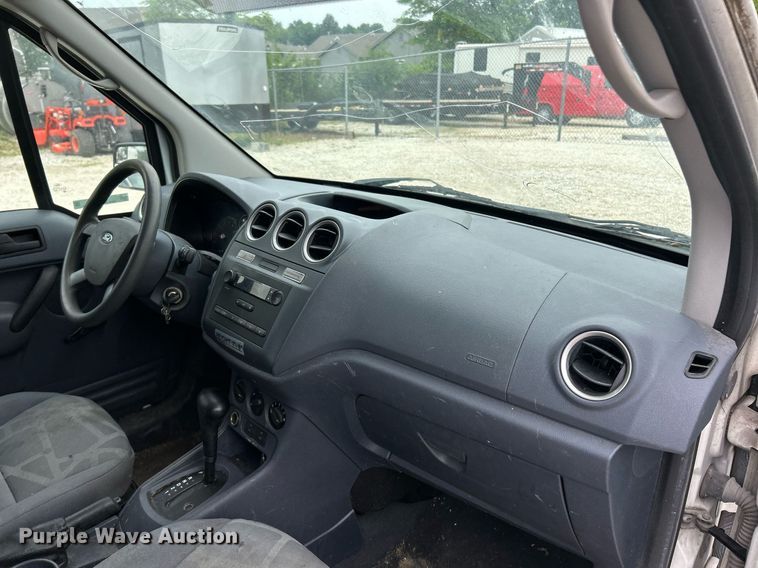 image for item EK8228 2013 Ford Transit Connect van