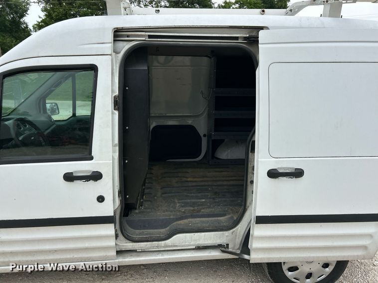 image for item EK8228 2013 Ford Transit Connect van