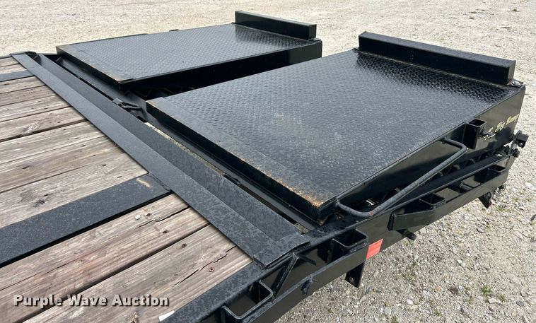 image for item EK8235 2023 Gatormade 4Z1 equipment trailer