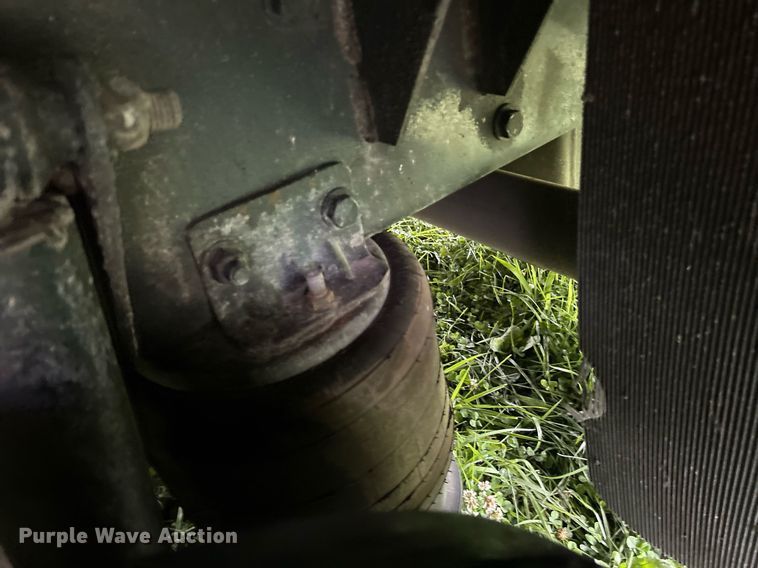 image for item EK8244 2015 Freightliner M2 shuttle bus