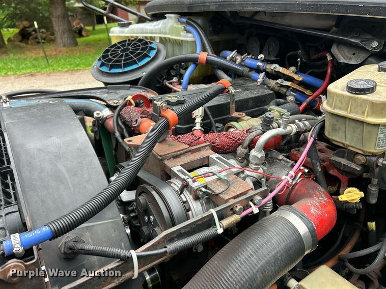 image for item EK8244 2015 Freightliner M2 shuttle bus